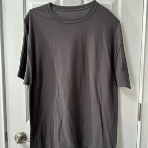 Men’s XL Hanes Basic Gray shirt